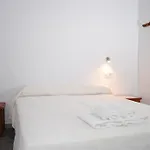 Pensjonat Paris *